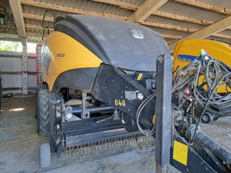 NEW HOLLAND BB 1290 R 10589