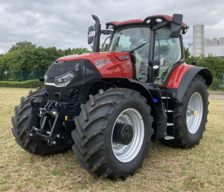 CASE IH Optum 300 CVX 10113