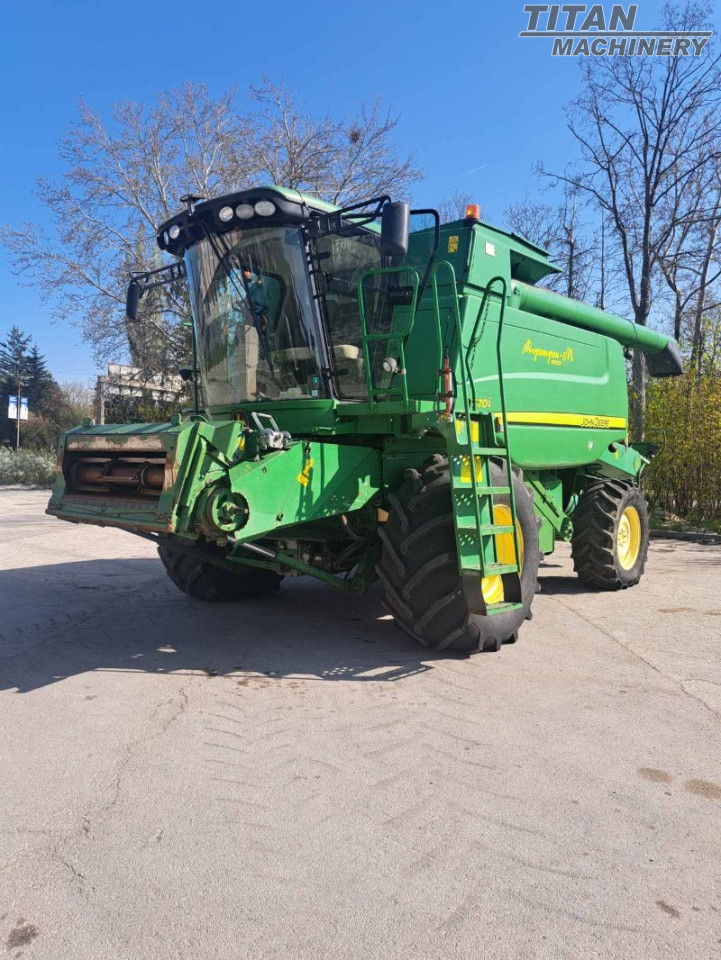 JOHN DEERE T670I #TMB10579