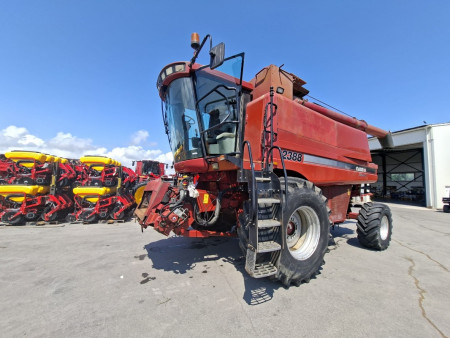 CASE IH 2388 și Heder 7,3 m TMR105971
