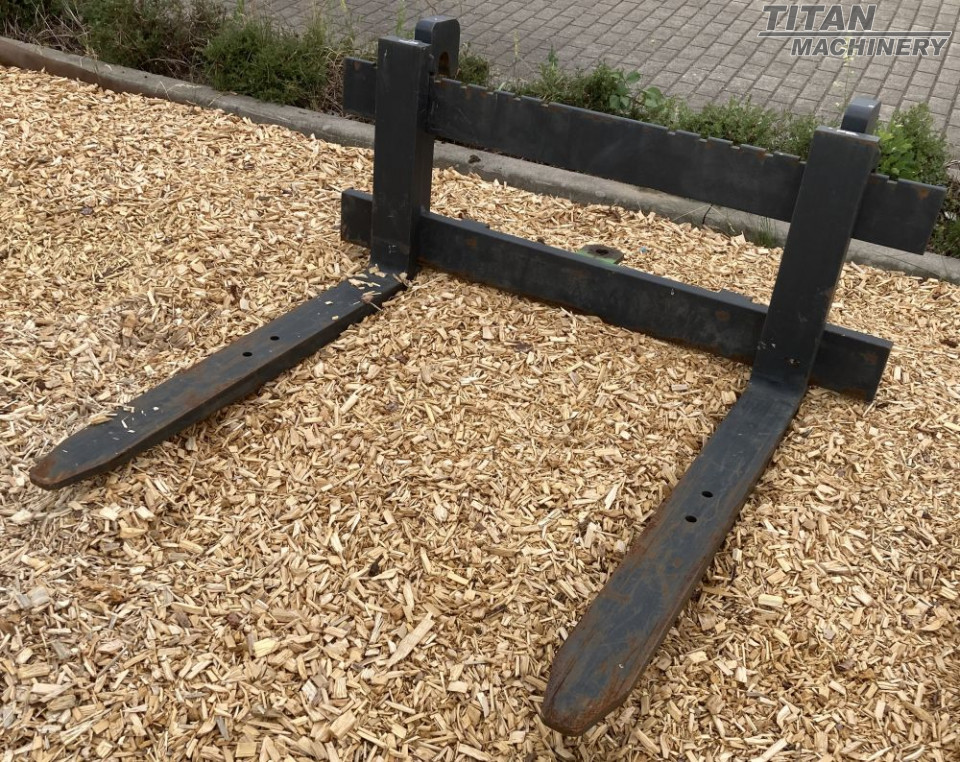 MERLO FEM III - A Lastgabel + Gabelträger #120483